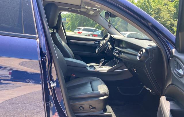 ZASFAKPN2J7B89674 - 2018 ALFA ROMEO STELVIO SPORT Blau Foto 5