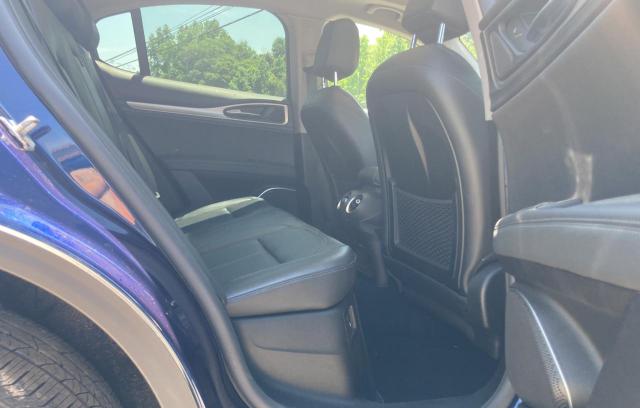 ZASFAKPN2J7B89674 - 2018 ALFA ROMEO STELVIO SPORT Blau Foto 6