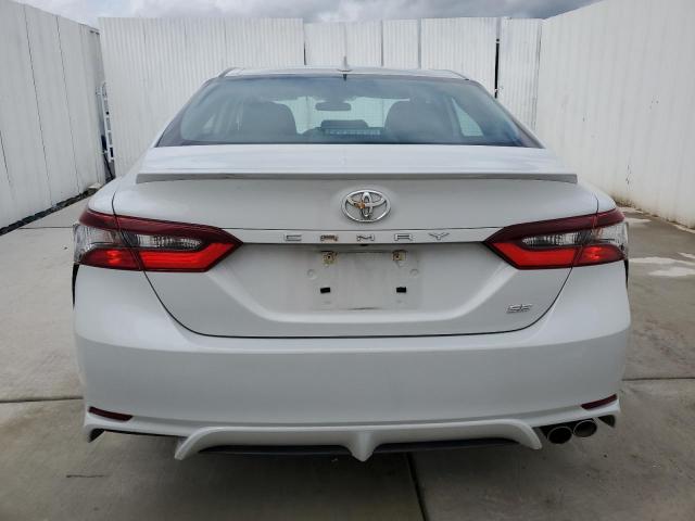 4T1G11AK2PU153138 - 2023 TOYOTA CAMRY SE NIGHT SHADE SILVER photo 6