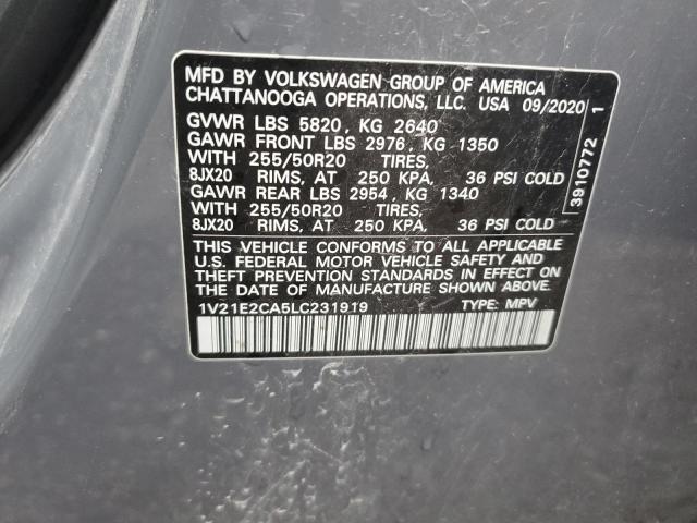 1V21E2CA5LC231919 - 2020 VOLKSWAGEN ATLAS CROS SE Серый фото 13