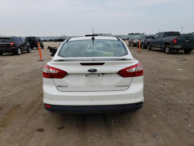 1FADP3J29EL118882 - 2014 FORD FOCUS TITANIUM WHITE photo 6