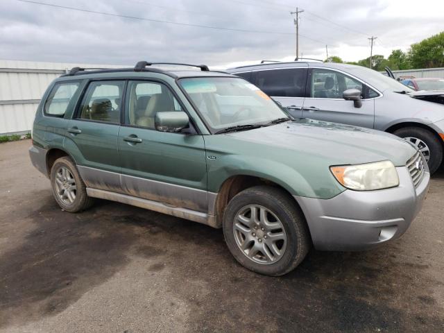 JF1SG67668H730127 - 2008 SUBARU FORESTER 2.5X LL BEAN GREEN photo 4