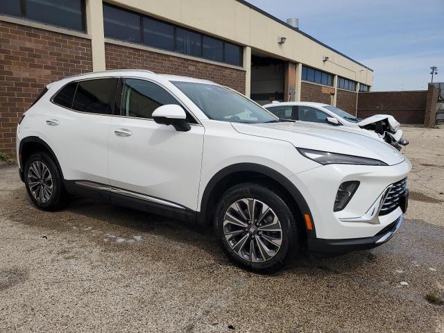 LRBFZME4XRD074873 - 2024 BUICK ENVISION PREFERRED WHITE photo 4