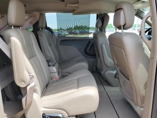 2C4RC1CG5DR641718 - 2013 CHRYSLER TOWN & COU TOURING L GOLD photo 11