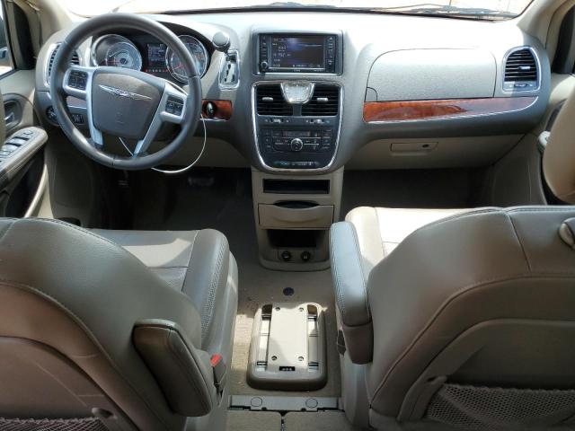 2C4RC1CG5DR641718 - 2013 CHRYSLER TOWN & COU TOURING L GOLD photo 8