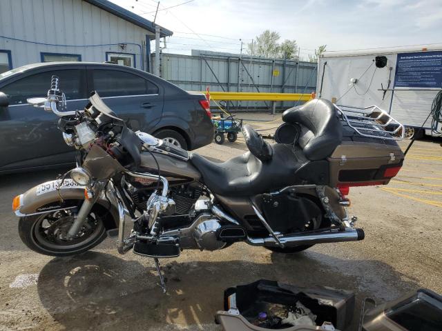 1HD1FCW155Y673572 - 2005 HARLEY-DAVIDSON FLHTCUI 棕色 照片 3