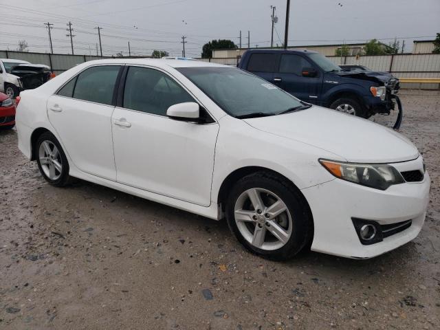 4T1BF1FK7CU197456 - 2012 TOYOTA CAMRY BASE WHITE photo 4