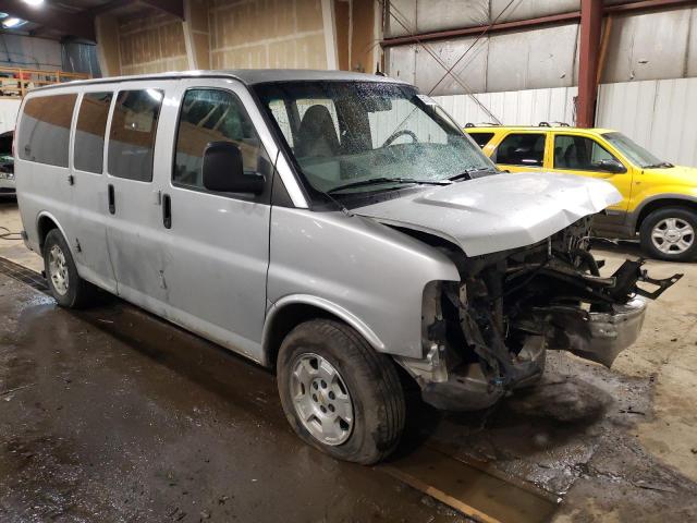 1GNSHBF42E1125372 - 2014 CHEVROLET EXPRESS G1 LS ვერცხლისფერი ფოტო 4