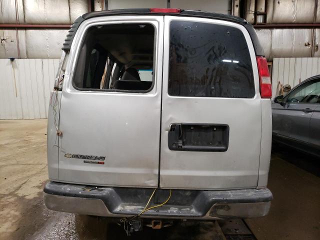 1GNSHBF42E1125372 - 2014 CHEVROLET EXPRESS G1 LS ვერცხლისფერი ფოტო 6