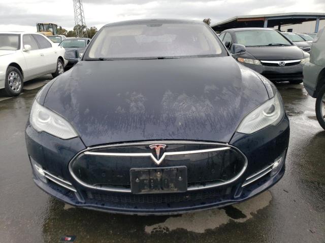 5YJSA1S15EFP29394 - 2014 TESLA MODEL S Синій фото 5