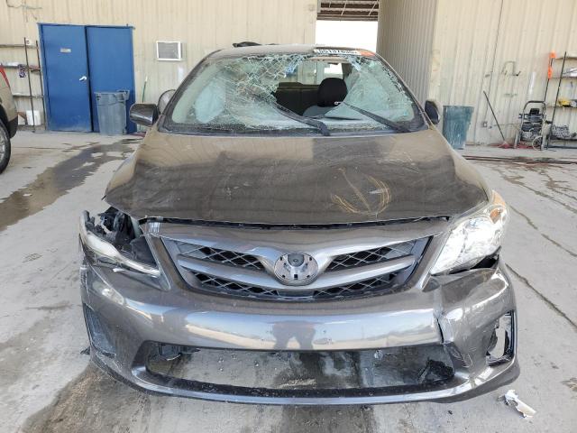 5YFBU4EE7DP191954 - 2013 TOYOTA COROLLA BASE CHARCOAL photo 5