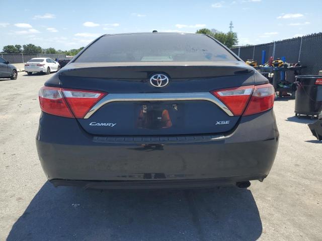 4T1BF1FK6HU618879 - 2017 TOYOTA CAMRY LE BLACK photo 6
