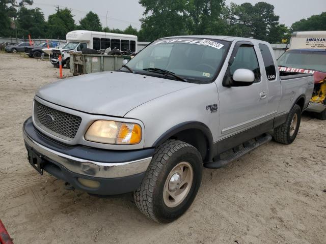 1FTRX18L9YNA94255 - 2000 FORD F-150 SILVER photo 1
