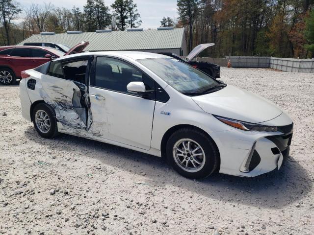 JTDKARFP1H3005684 - 2017 TOYOTA PRIUS PRIM თეთრი ფოტო 4