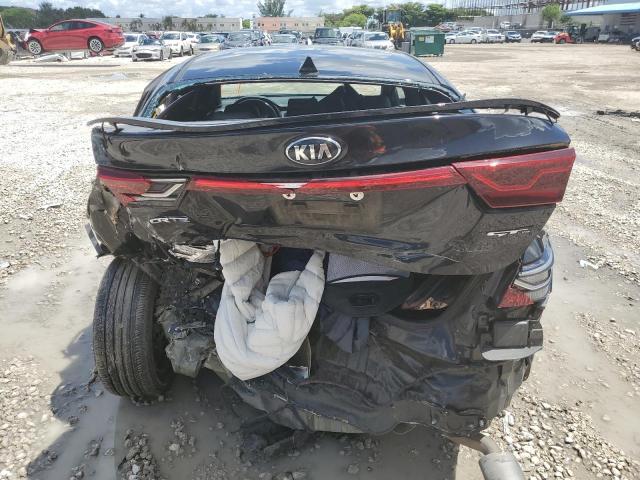 3KPF34AD0LE142449 - 2020 KIA FORTE GT LINE BLACK photo 6