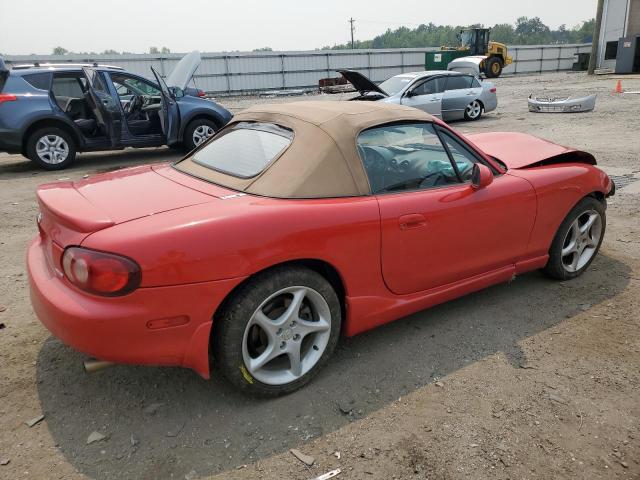 JM1NB353X20234878 - 2002 MAZDA MX-5 MIATA BASE RED photo 3