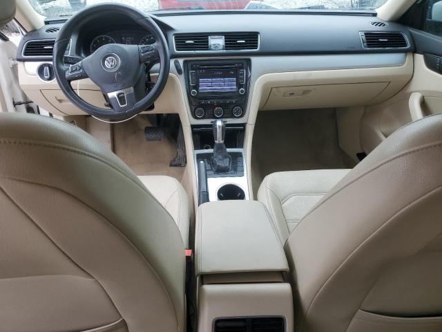 1VWBP7A31DC057279 - 2013 VOLKSWAGEN PASSAT SE WHITE photo 8