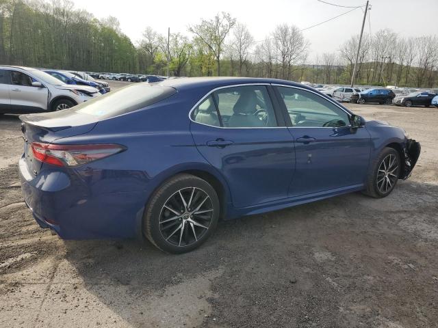 4T1T11BK7PU075114 - 2023 TOYOTA CAMRY SE NIGHT SHADE BLUE photo 3