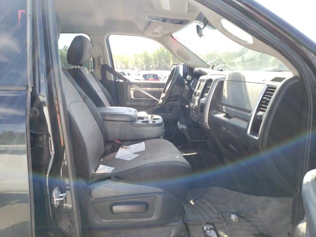 3C6UR5DL3JG215689 - 2018 RAM 2500 SLT შავი ფოტო 5