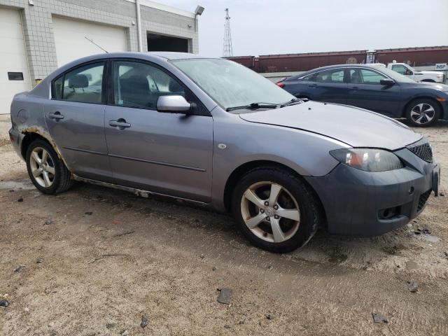 JM1BK32F451293084 - 2005 MAZDA 3 I GRAY photo 4