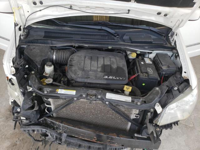 2A4RR8DGXBR645518 - 2011 CHRYSLER TOWN & COU TOURING L WHITE photo 11