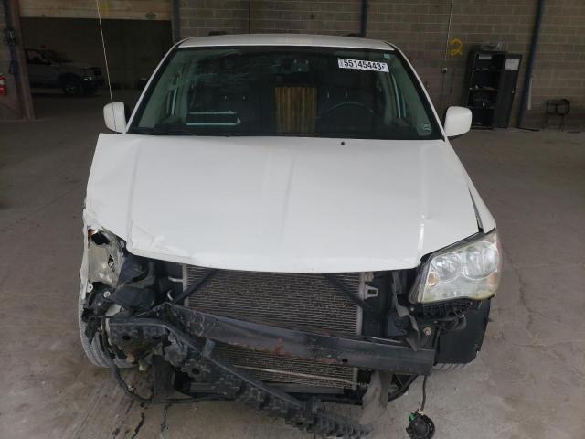 2A4RR8DGXBR645518 - 2011 CHRYSLER TOWN & COU TOURING L WHITE photo 5