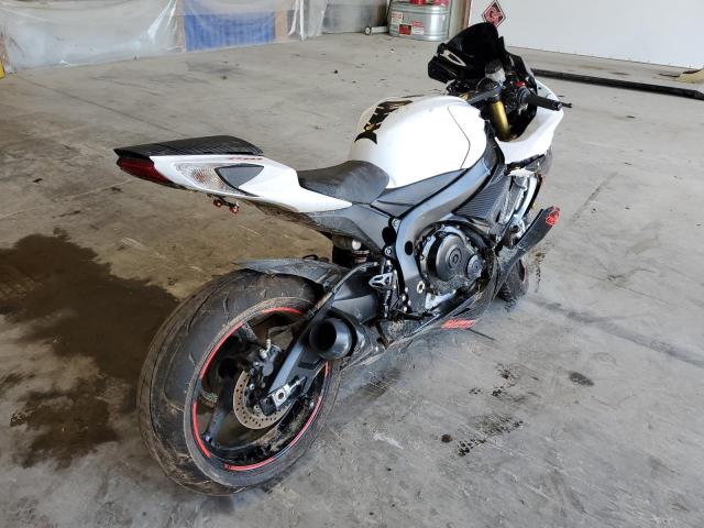 JS1GR7MA5K7100972 - 2019 SUZUKI GSX-R750 WHITE photo 4