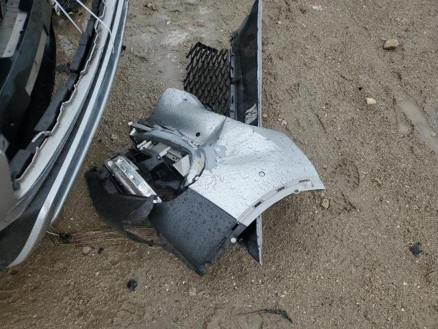 SJKCH5CR6HA025128 - 2017 INFINITI QX30 BASE GRAY photo 12