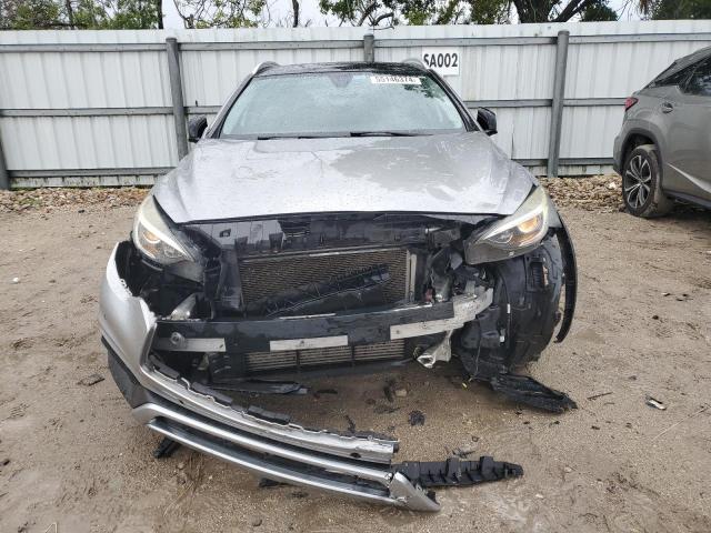 SJKCH5CR6HA025128 - 2017 INFINITI QX30 BASE GRAY photo 5