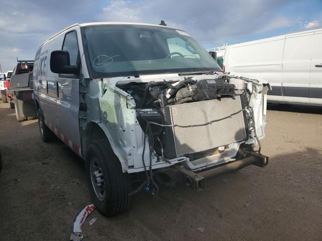 1GTW7AFP5P1115245 - 2023 GMC SAVANA G2500 WHITE photo 4