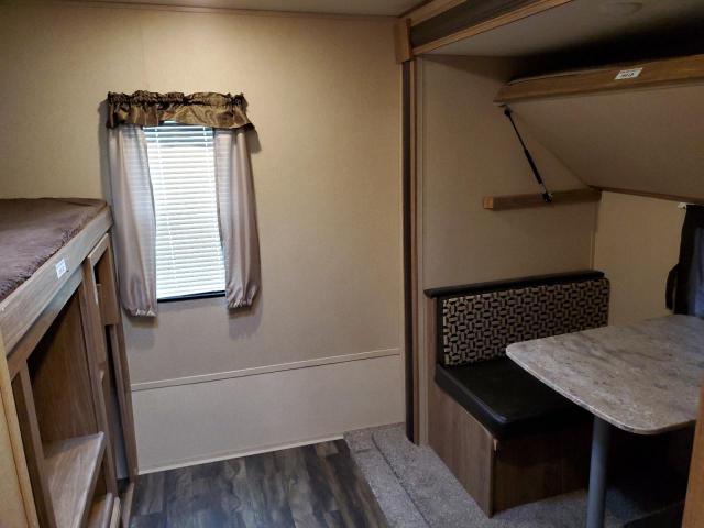 5ZT2SHXB5HE009167 - 2017 SHAS CAMPER TWO TONE photo 8