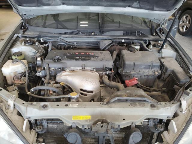 4T1BE30KX5U556082 - 2005 TOYOTA CAMRY LE GRAY photo 11