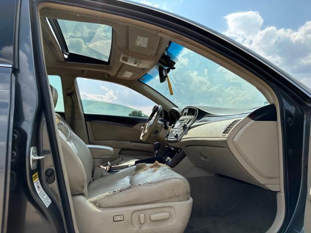 4T1BK3DB4BU382928 - 2011 TOYOTA AVALON BASE 灰色 照片 5