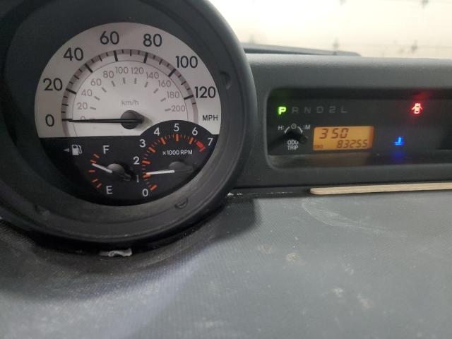 JTLKT324X64087302 - 2006 TOYOTA SCION XB SILVER photo 9