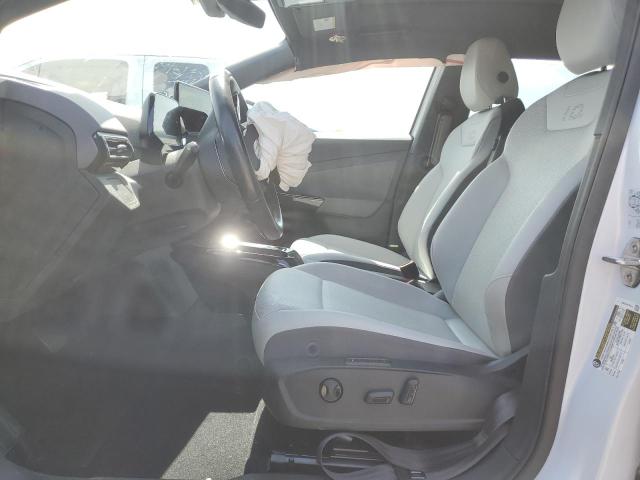 WVGTMPE26MP028642 - 2021 VOLKSWAGEN ID.4 PRO S თეთრი ფოტო 7
