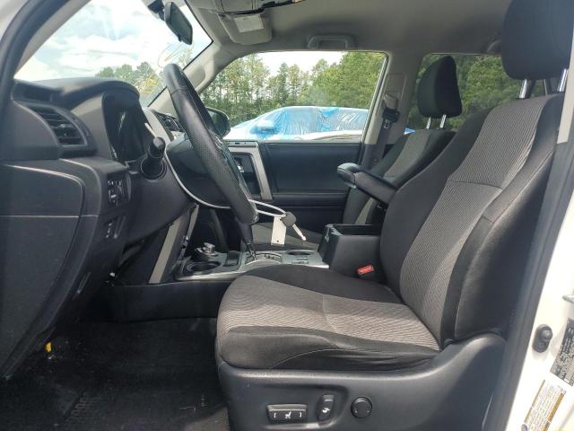 JTEBU5JR0H5450104 - 2017 TOYOTA 4RUNNER SR5/SR5 PREMIUM WHITE photo 7