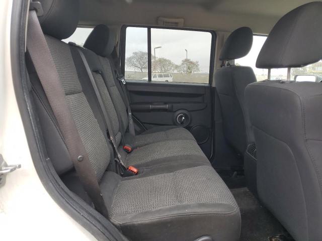 1J8HH48K09C512127 - 2009 JEEP COMMANDER SPORT თეთრი ფოტო 11