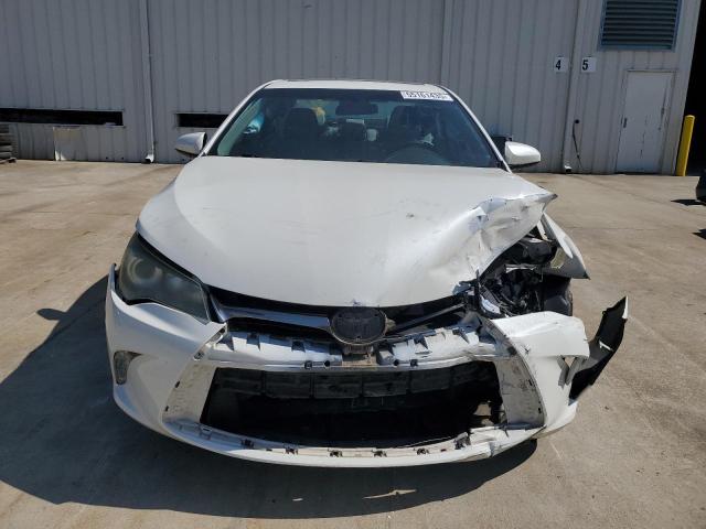 4T1BF1FK8FU060160 - 2015 TOYOTA CAMRY LE WHITE photo 5