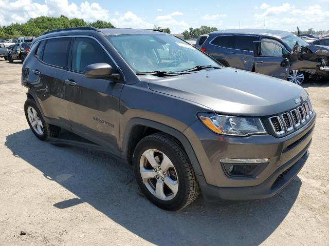 3C4NJCBB1HT632734 - 2017 JEEP COMPASS LATITUDE GRAY photo 4