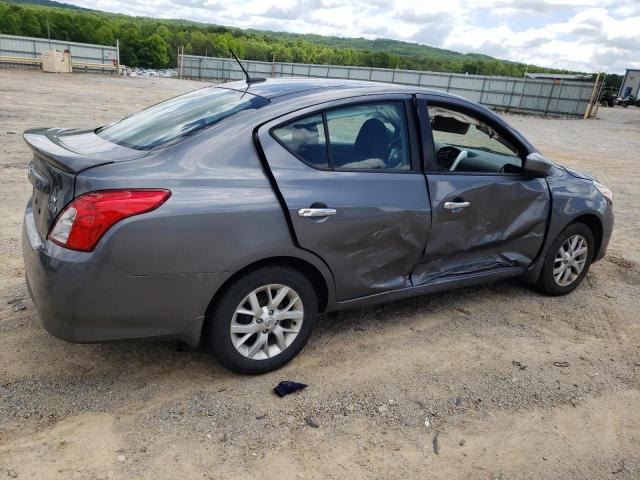 3N1CN7AP8JL808431 - 2018 NISSAN VERSA S GRAY photo 3