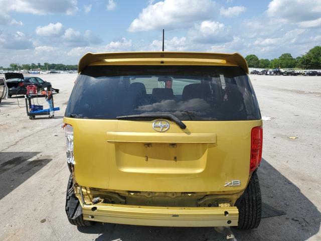 JTLKE50EX81054631 - 2008 TOYOTA SCION XB GOLD photo 6