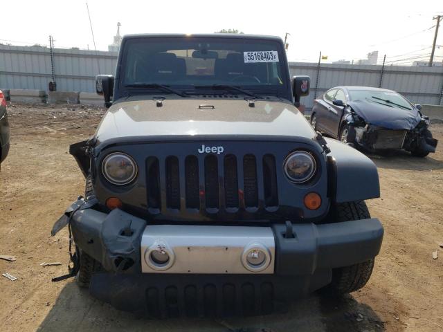 1J4GA5D13BL606030 - 2011 JEEP WRANGLER SAHARA BLACK photo 5