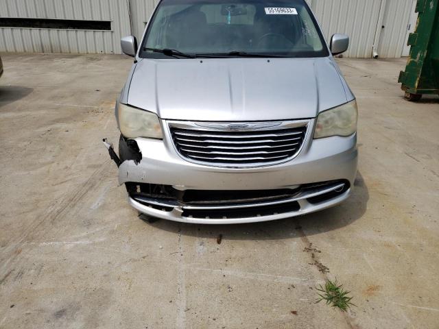 2C4RC1BGXCR330513 - 2012 CHRYSLER TOWN & COU TOURING 银色 照片 5