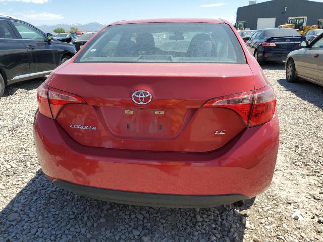 5YFBURHE2HP693866 - 2017 TOYOTA COROLLA L RED photo 6