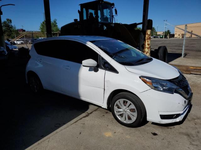 3N1CE2CP8JL369330 - 2018 NISSAN VERSA NOTE S WHITE photo 4