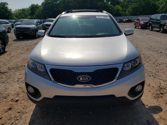 5XYKT3A66DG348292 - 2013 KIA SORENTO LX SILVER photo 5