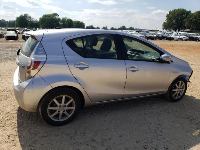 JTDKDTB32E1079033 - 2014 TOYOTA PRIUS C SILVER photo 3