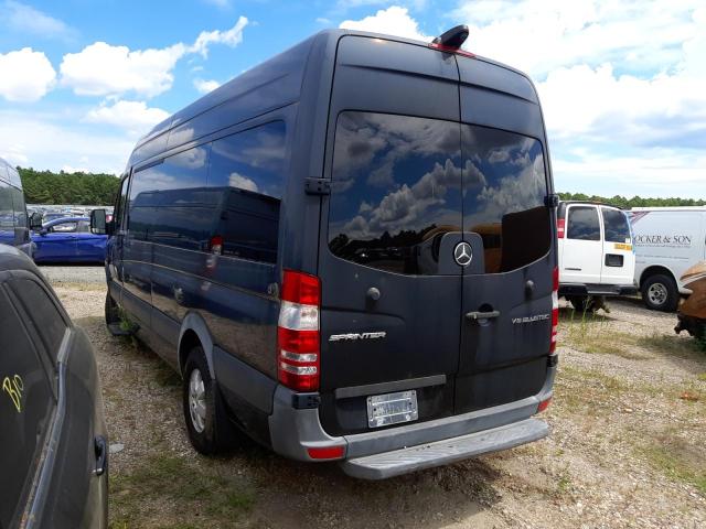 WDZPE8CC0F5974500 - 2015 MERCEDES-BENZ SPRINTER 2500 BLUE photo 3