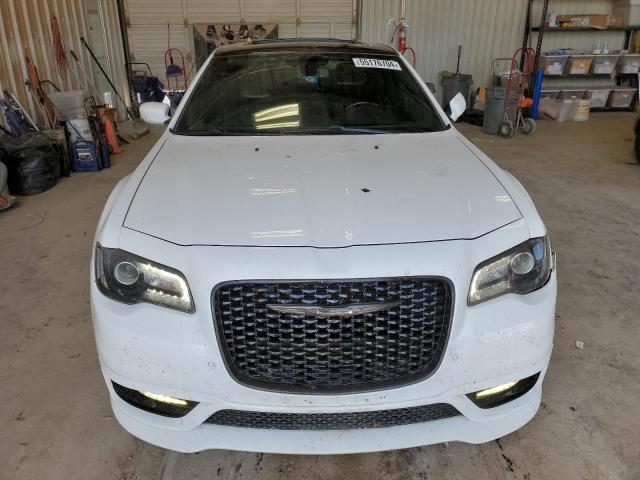 2C3CCABG5JH266877 - 2018 CHRYSLER 300 S WHITE photo 5