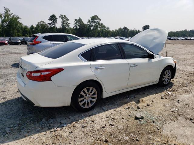 1N4AL3AP9HC112644 - 2017 NISSAN ALTIMA 2.5 WHITE photo 3